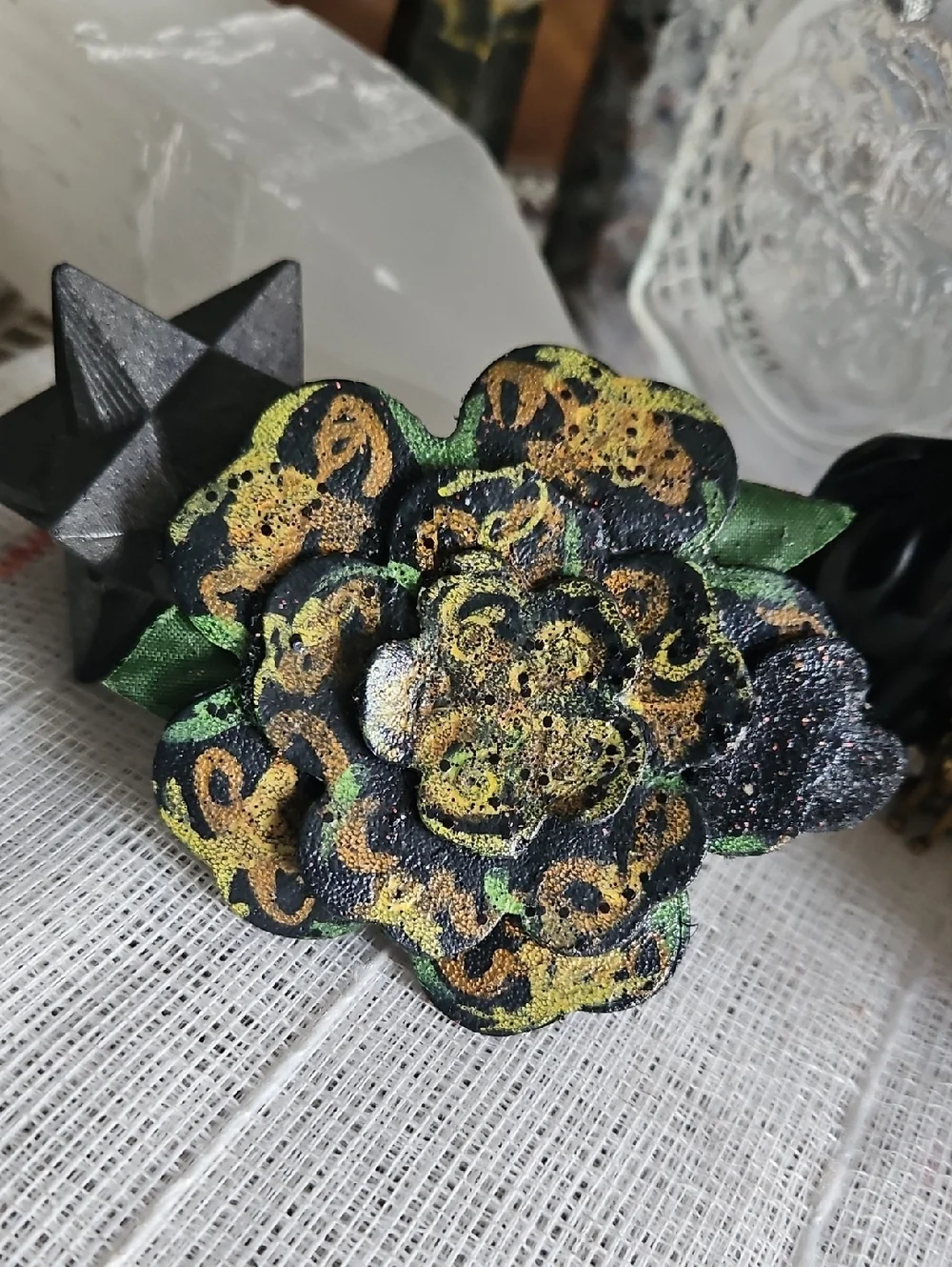 Handcrafted Genuine Leather Hand Tooled & Painted Pet Collar Floral Accent NEW